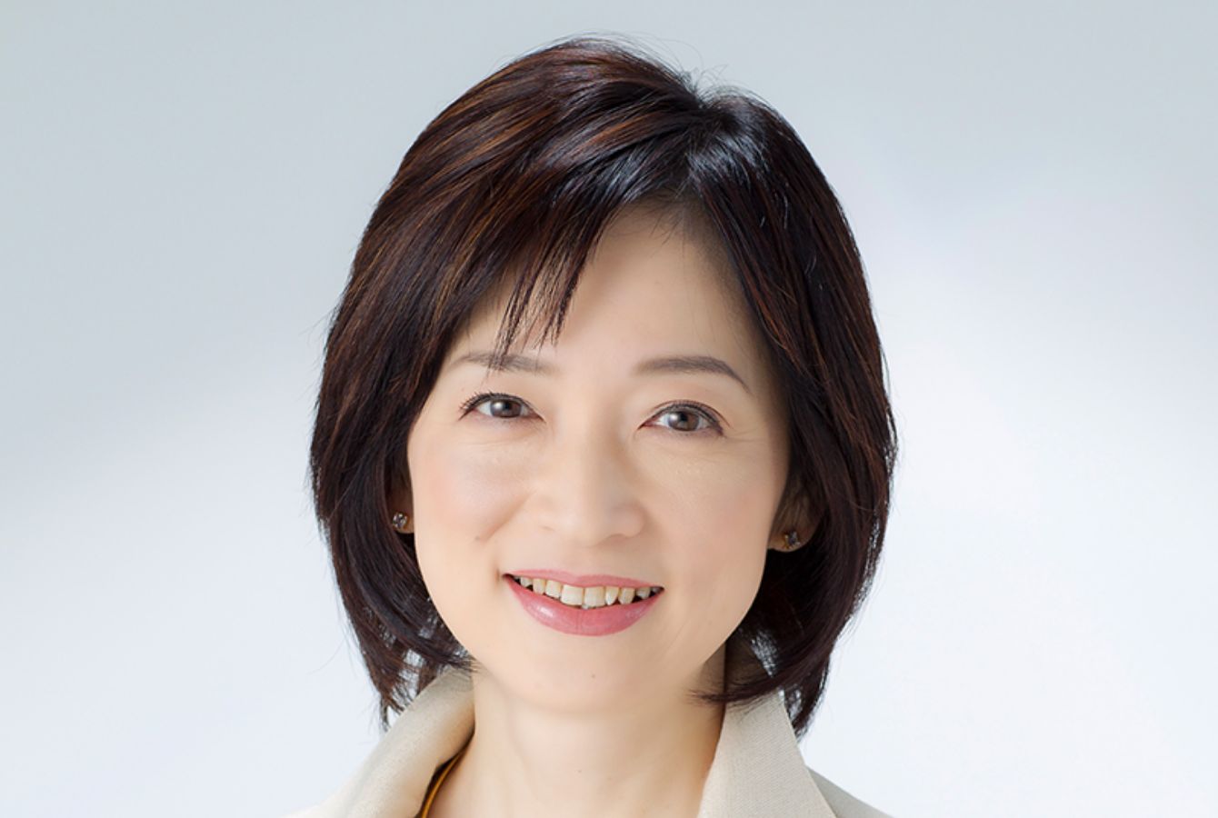 橋谷 能理子 氏