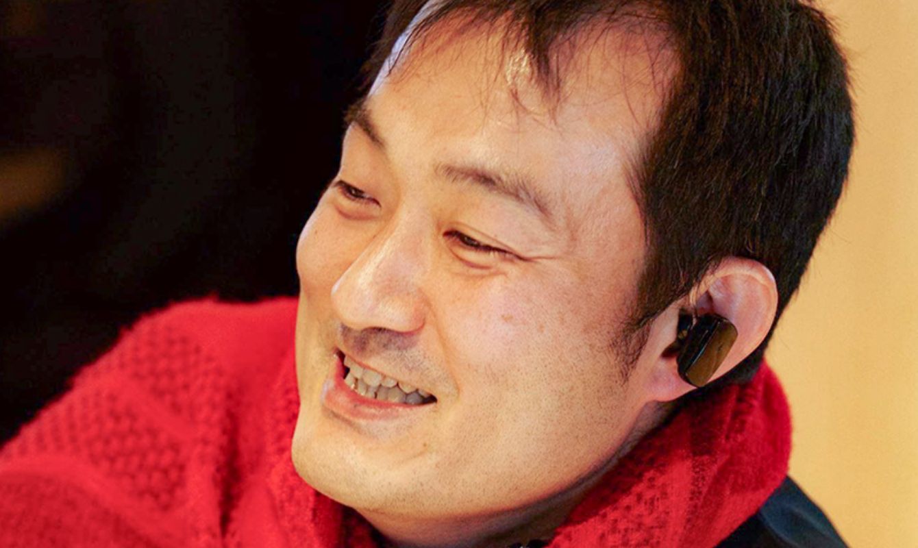 尾原 和啓 氏